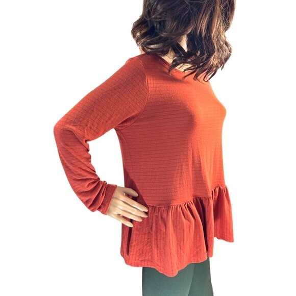(5 for $25) Live‎ in the Moment Long Sleeve Peplum Knit Top size L NWT - Picture 2 of 6